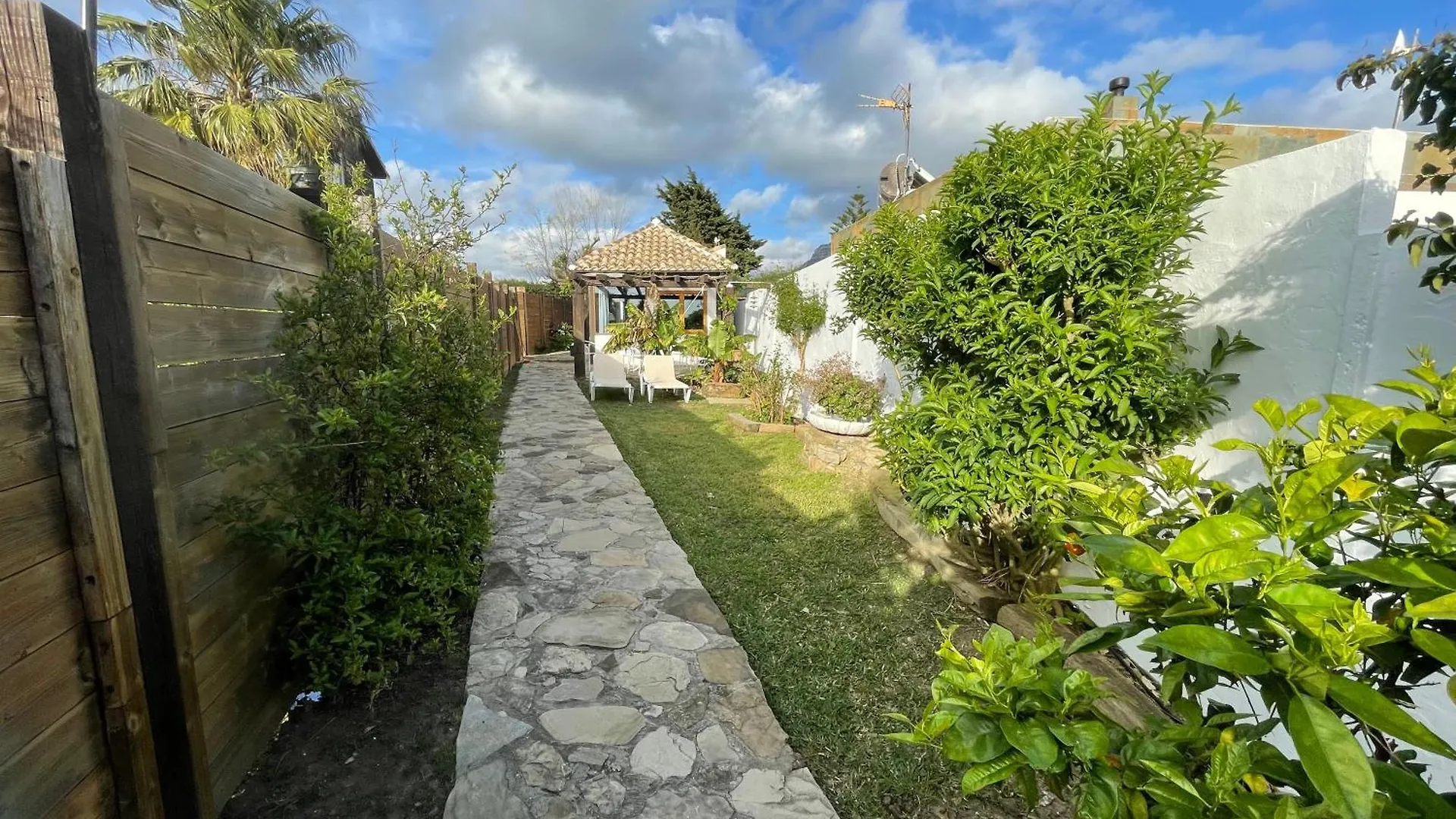 Villa Sol de Bolonia 5